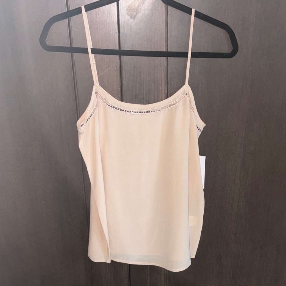 Equipment Cara Cami